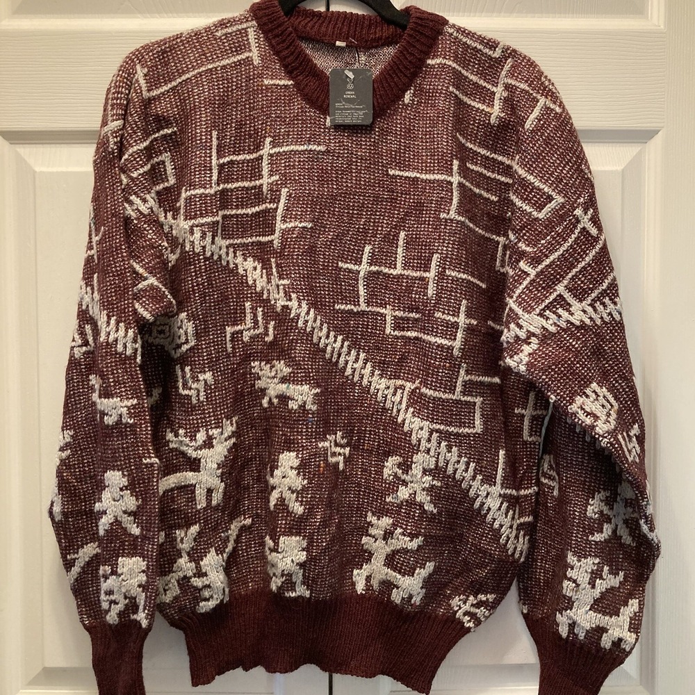 Urban Renewal NWT Wool Blend Pullover S/M Sweater Deer Bow Hunter Motif Rust Red